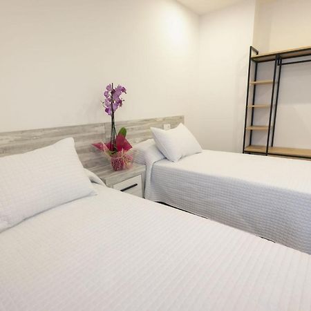 Apartamentos Centro ยาเนส ภายนอก รูปภาพ