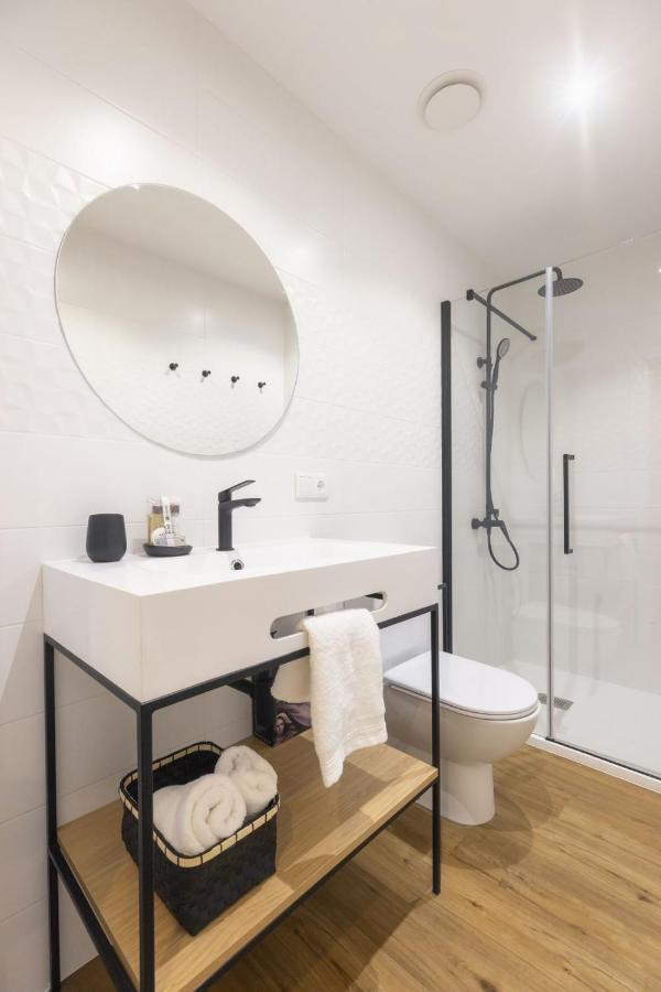 Apartamentos Centro ยาเนส ภายนอก รูปภาพ
