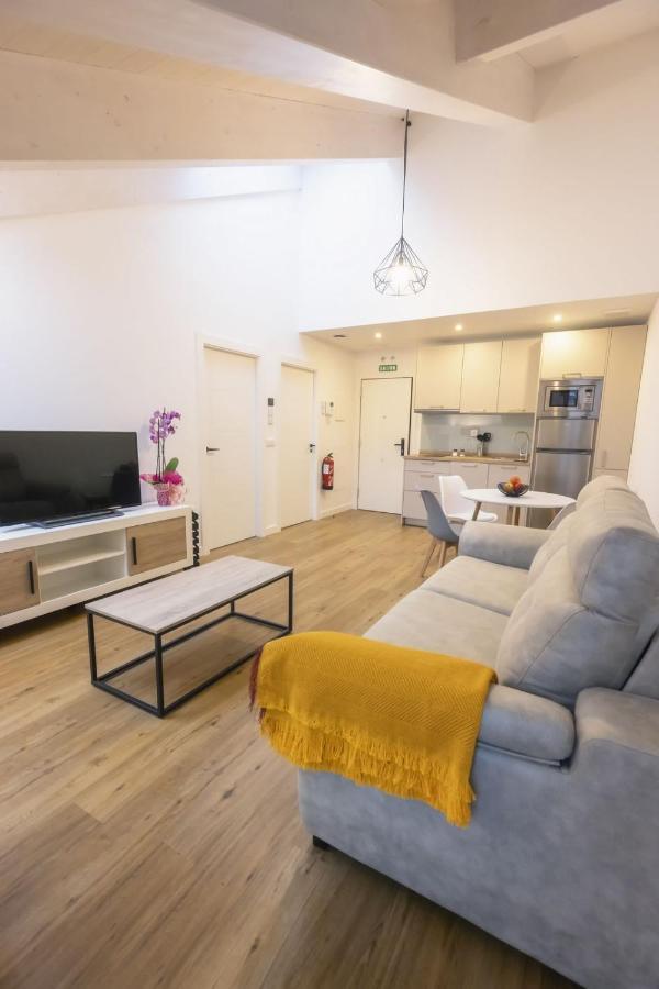 Apartamentos Centro ยาเนส ภายนอก รูปภาพ